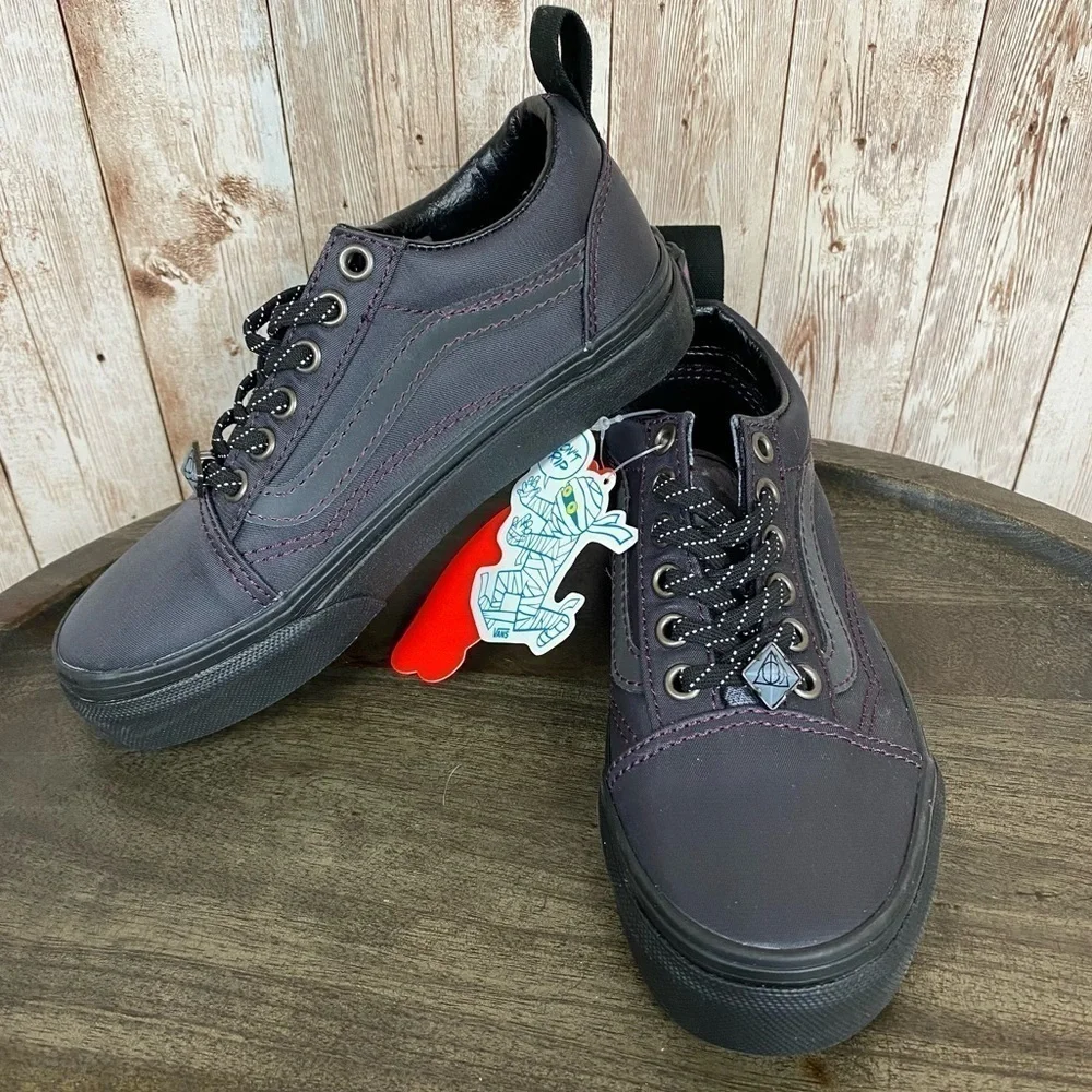 Vans Old Skool Elastic Harry Potter Deathly Hallows Sneaker‎ Size 10.5 Kids